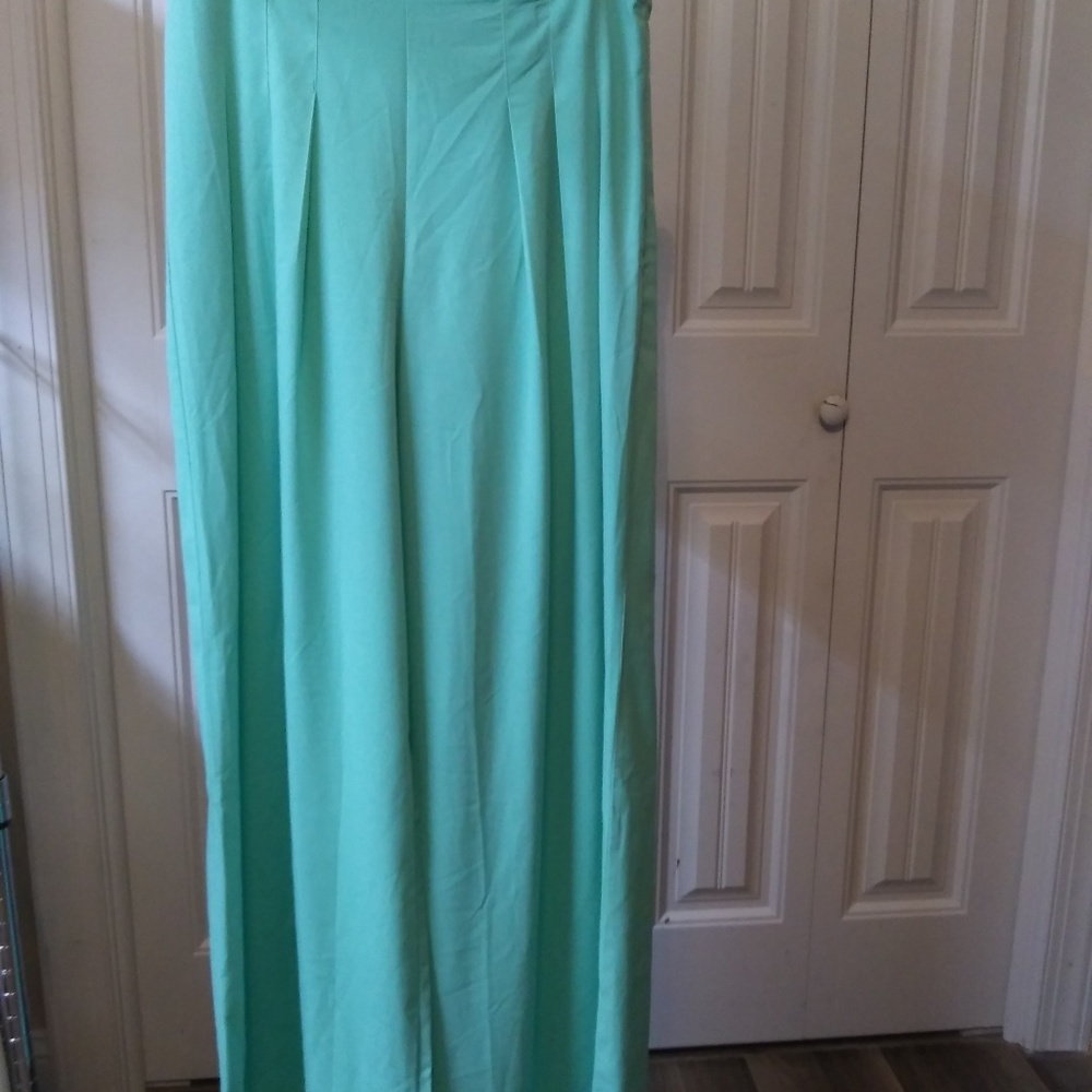 Pants - Picture 2 of 9